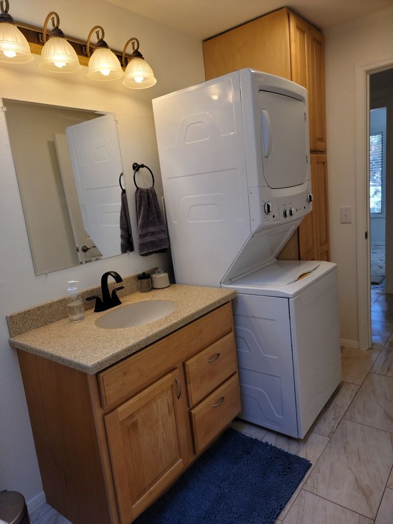 Furnished Finder property 450768_1 photo 23