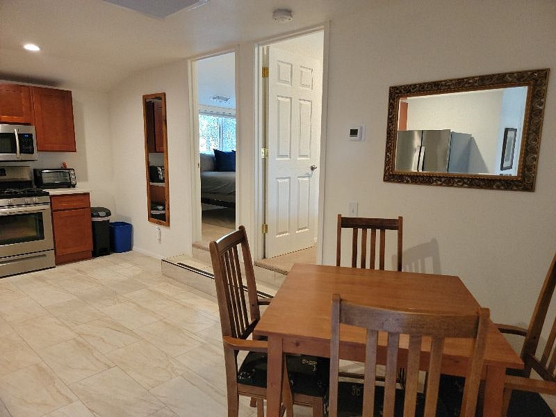 Furnished Finder property 450768_1 photo 10