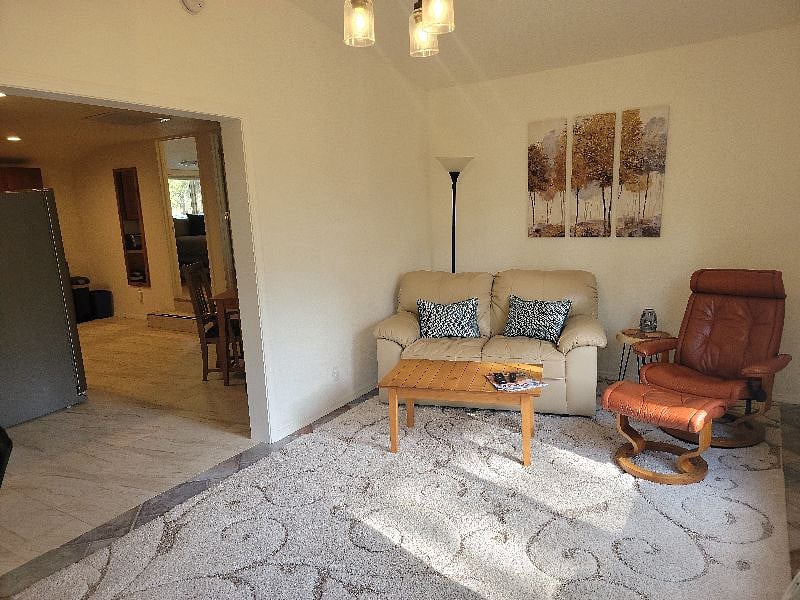 Furnished Finder property 450768_1 photo 6