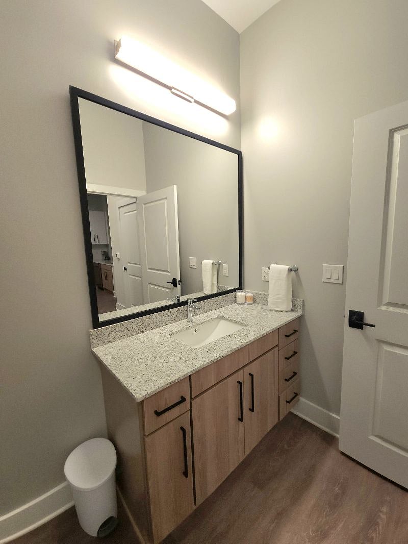 Furnished Finder property 450793_1 photo 18