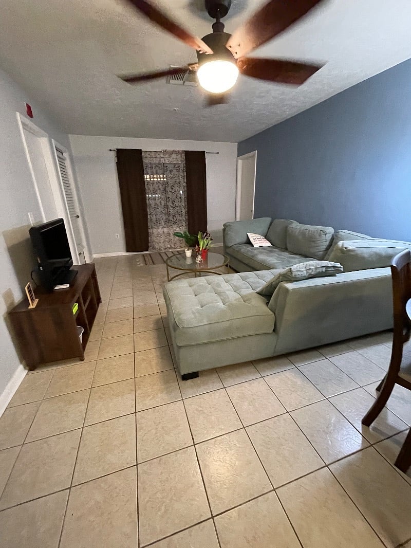 Furnished Finder property 450799_1 photo 4