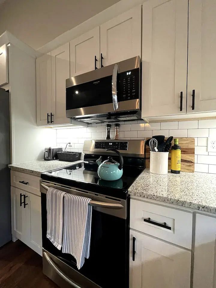 Furnished Finder property 450809_1 photo 12