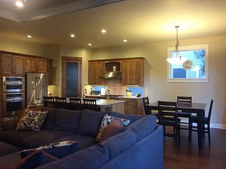 Furnished Finder property 450928_1 photo 3