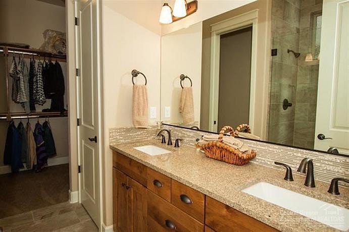 Furnished Finder property 450928_1 photo 10