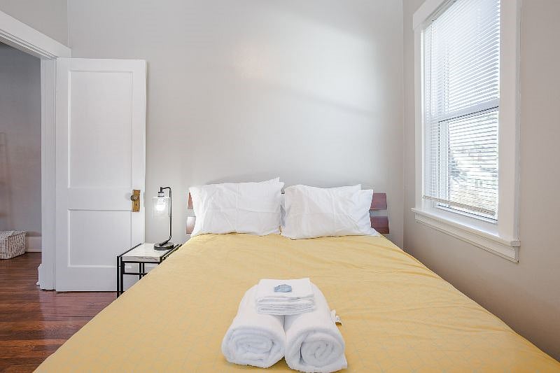 Furnished Finder property 450946_2 photo 6
