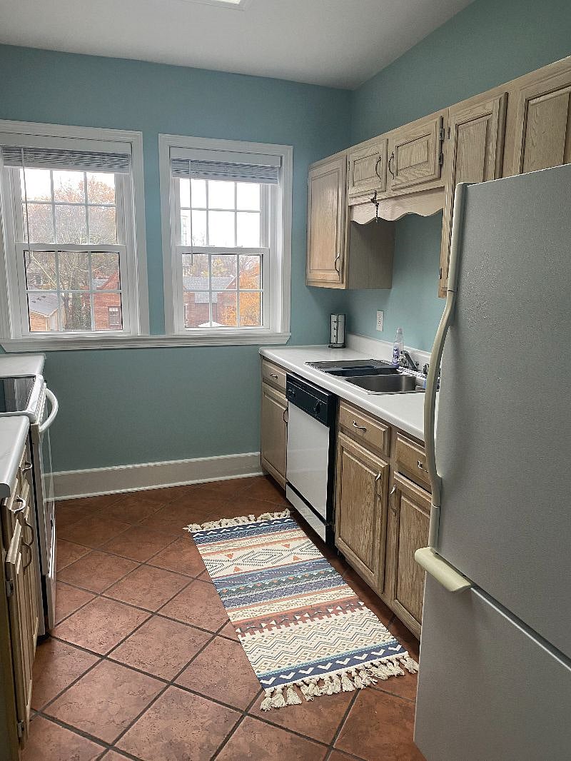 Furnished Finder property 450982_1 photo 7