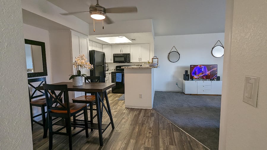 Furnished Finder property 450998_1 photo 4