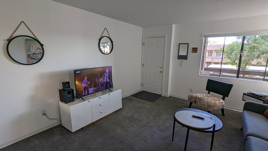 Furnished Finder property 450998_1 photo 3