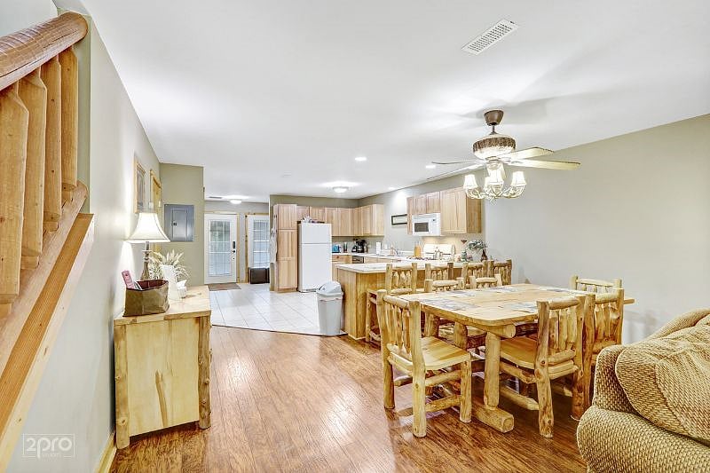 Furnished Finder property 451004_1 photo 7