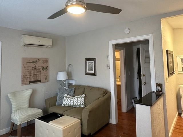 Furnished Finder property 451022_1 photo 7