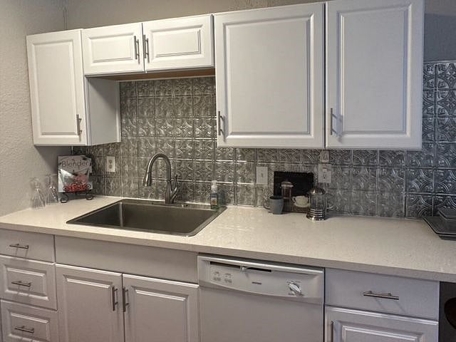 Furnished Finder property 451022_1 photo 3