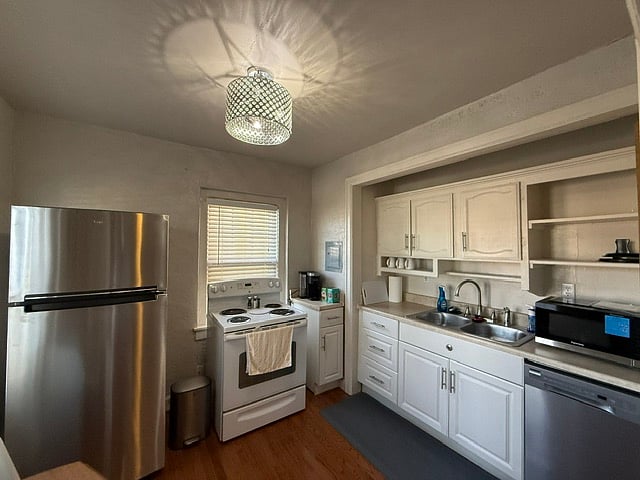 Furnished Finder property 451022_3 photo 5