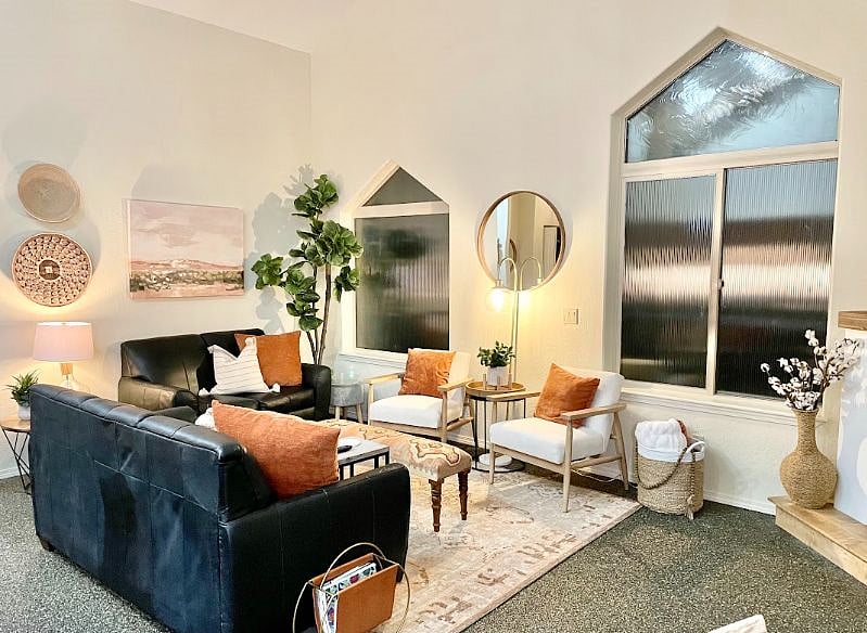 Furnished Finder property 451027_1 photo 2