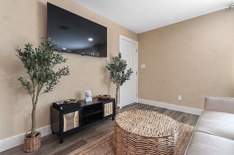 Furnished Finder property 451042_2 photo 14