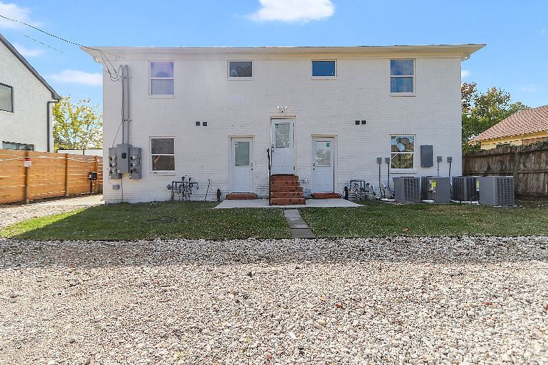 Furnished Finder property 451042_3 photo 17