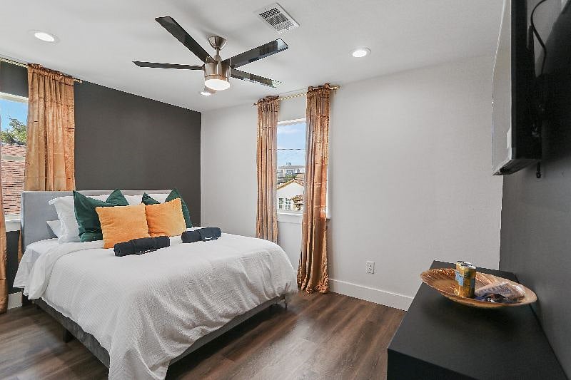 Furnished Finder property 451042_3 photo 10