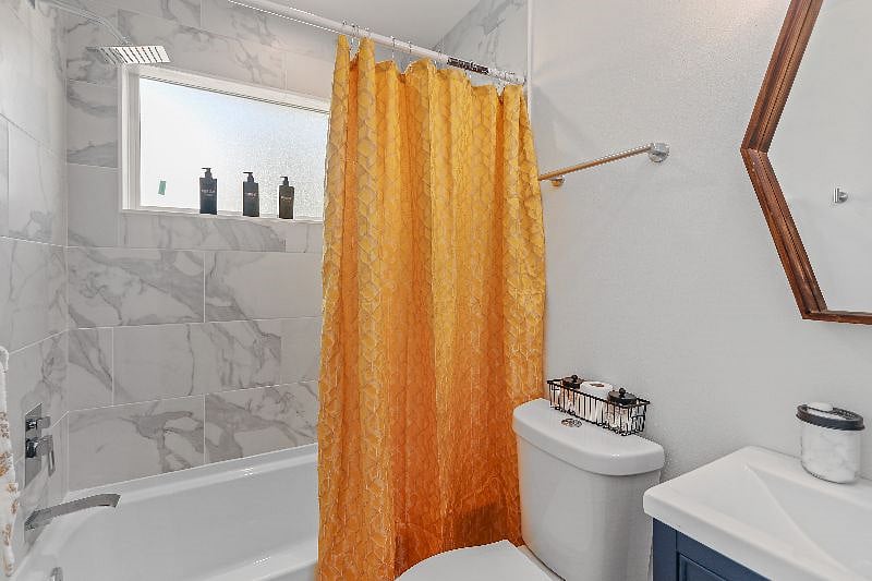 Furnished Finder property 451042_3 photo 12