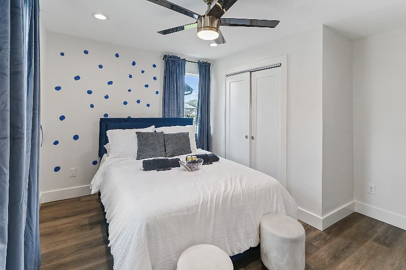Furnished Finder property 451042_4 photo 12