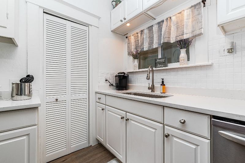 Furnished Finder property 451054_1 photo 14