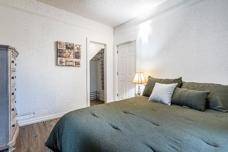 Furnished Finder property 451054_1 photo 21