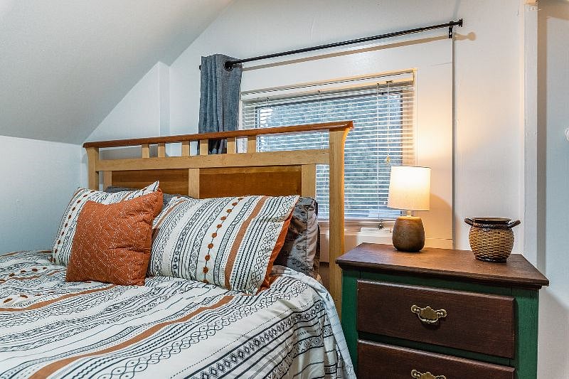 Furnished Finder property 451054_1 photo 32