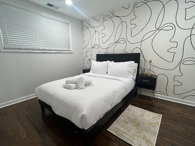 Furnished Finder property 451086_2 photo 17