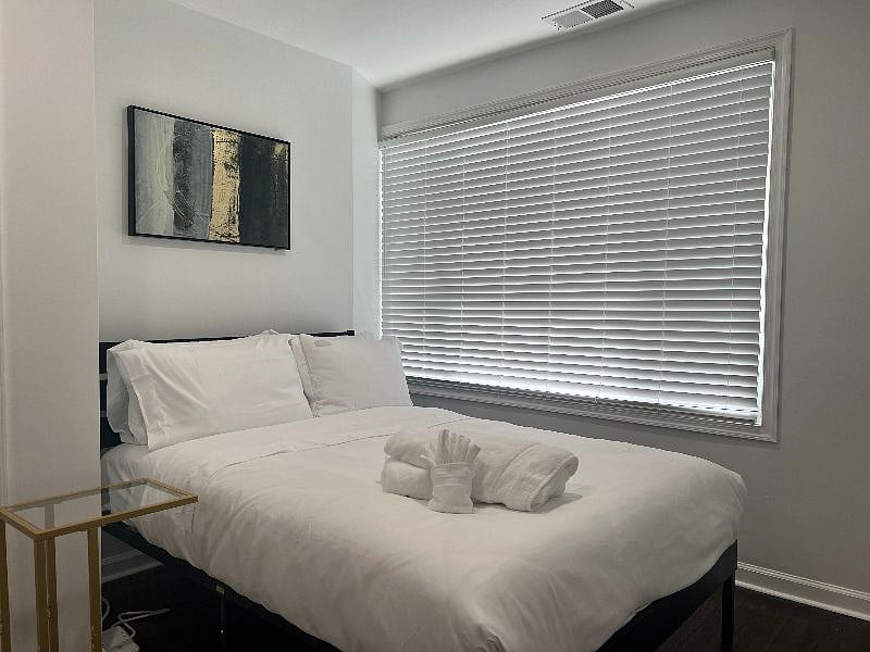 Furnished Finder property 451086_2 photo 7