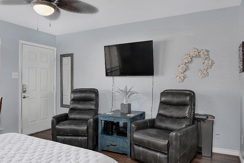 Furnished Finder property 451100_1 photo 5