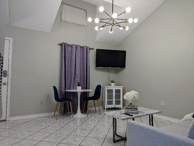 Furnished Finder property 451118_1 photo 7