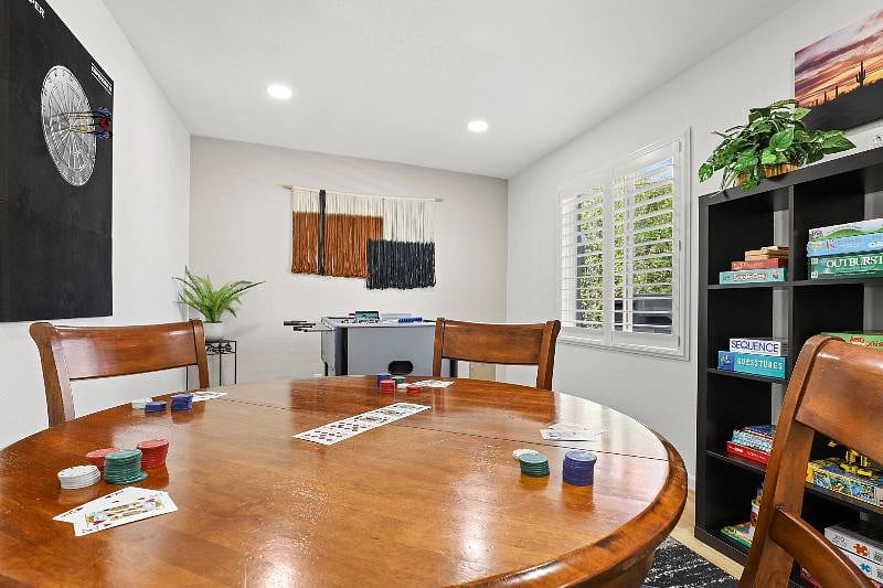 Furnished Finder property 451122_1 photo 12