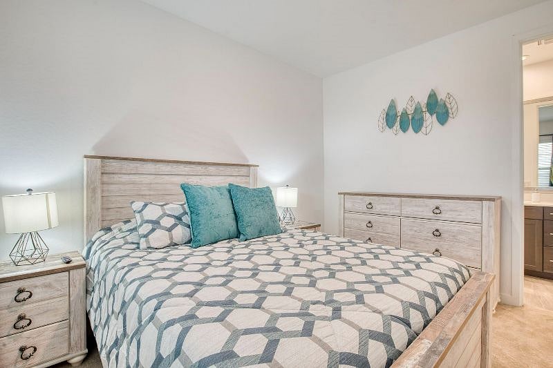 Furnished Finder property 451131_1 photo 5