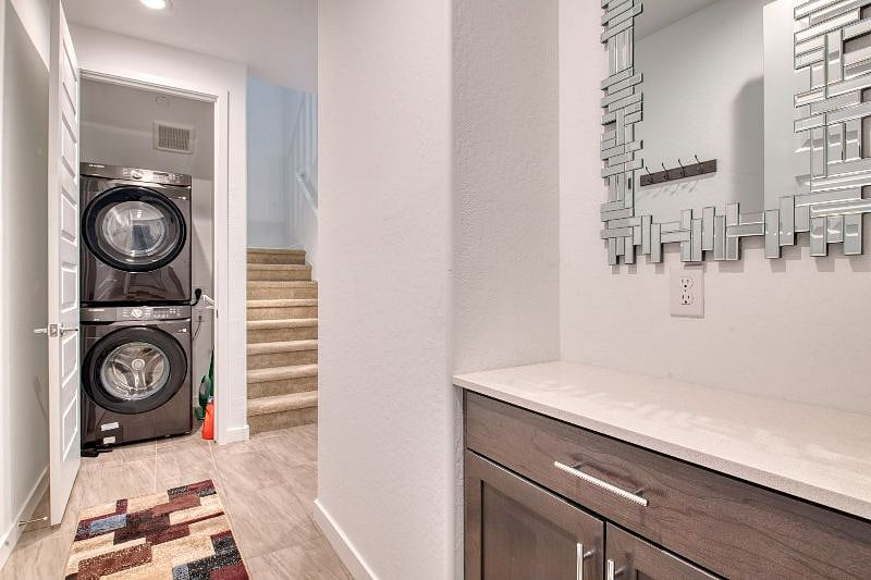 Furnished Finder property 451131_1 photo 11
