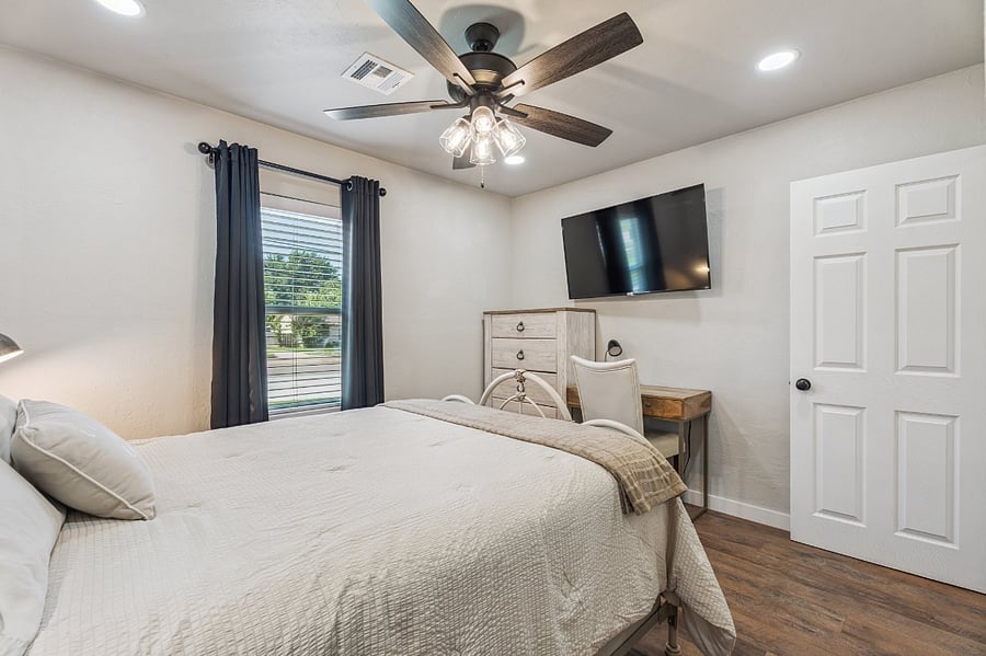 Furnished Finder property 451154_1 photo 18