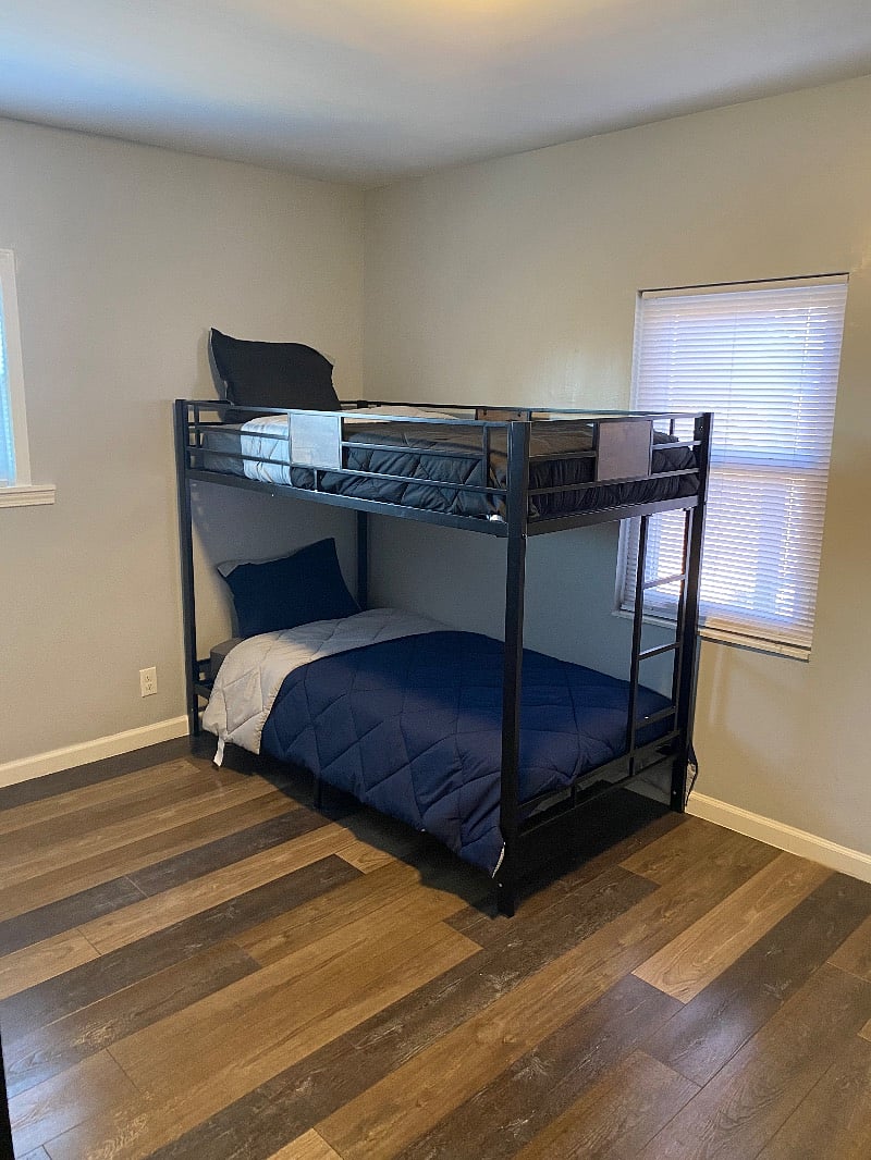 Furnished Finder property 451156_1 photo 16