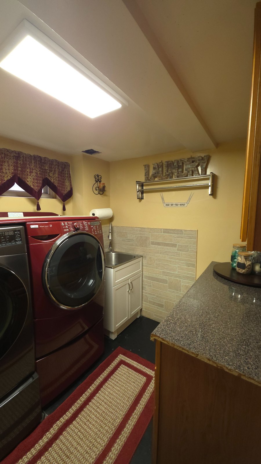 Furnished Finder property 451158_1 photo 25