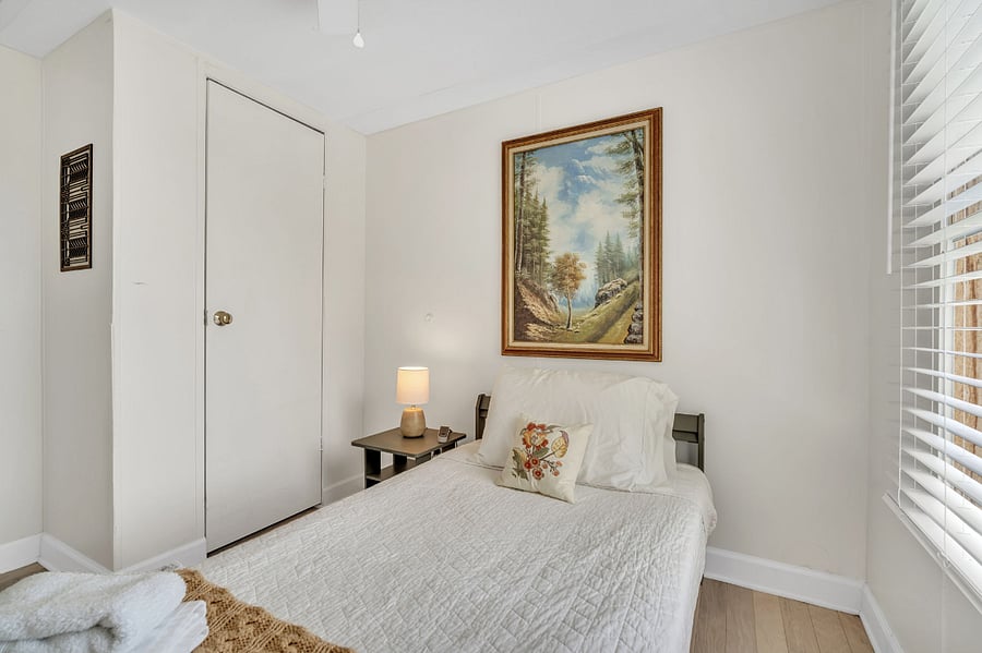 Furnished Finder property 451170_1 photo 16