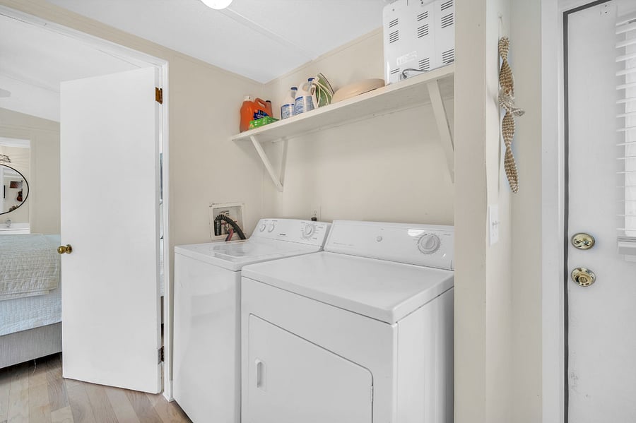 Furnished Finder property 451170_1 photo 24