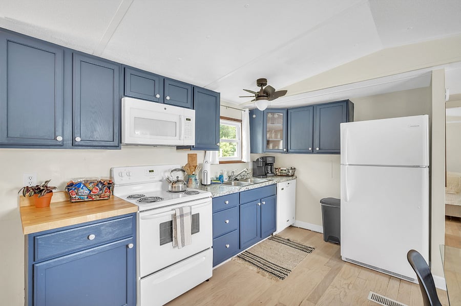 Furnished Finder property 451170_1 photo 4