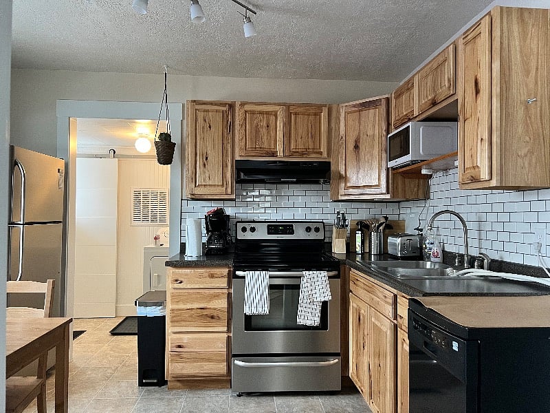Furnished Finder property 451171_1 photo 24