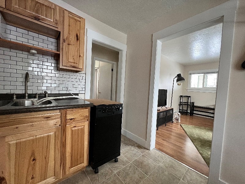 Furnished Finder property 451171_1 photo 35