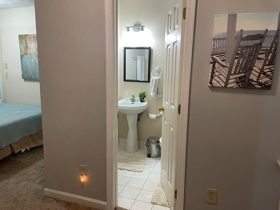 Furnished Finder property 451180_2 photo 17