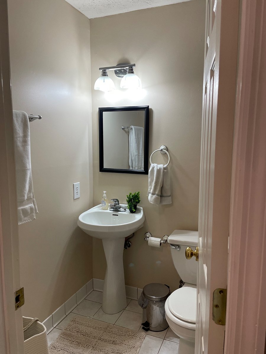 Furnished Finder property 451180_2 photo 20
