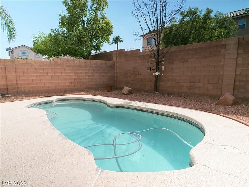 Furnished Finder property 451186_1 photo 28
