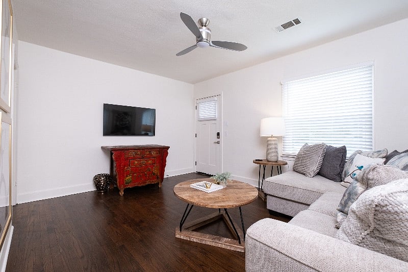 Furnished Finder property 451189_1 photo 16