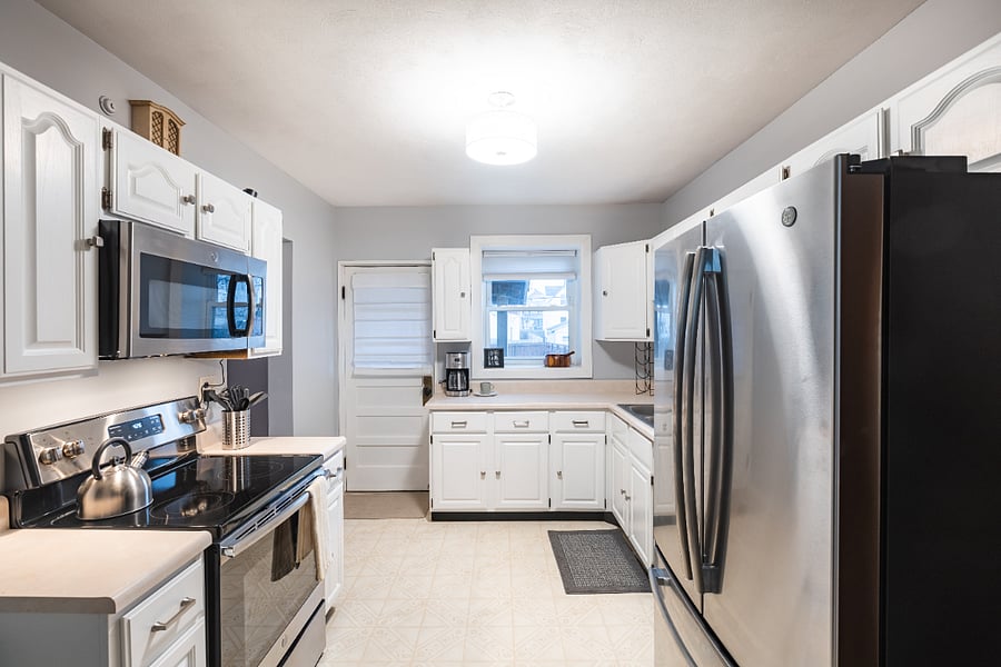 Nice sized kitchen
