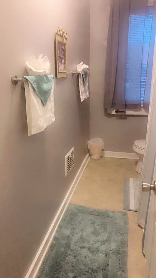 Newly remodelled full bath