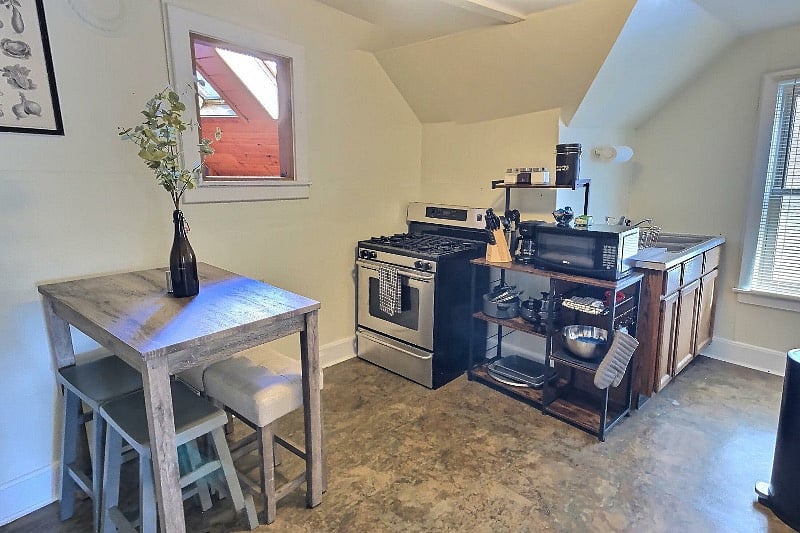 Furnished Finder property 451232_1 photo 12