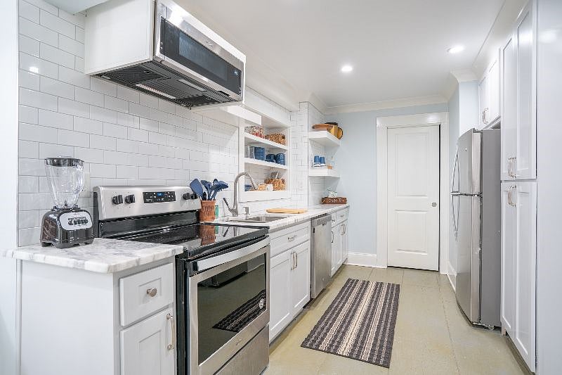 Furnished Finder property 451284_1 photo 24