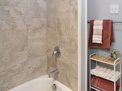 Furnished Finder property 451313_1 photo 12