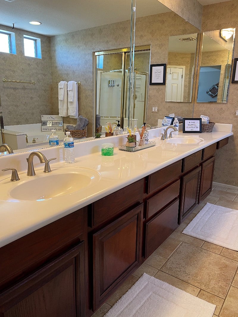 Master - Ensuite Bathroom